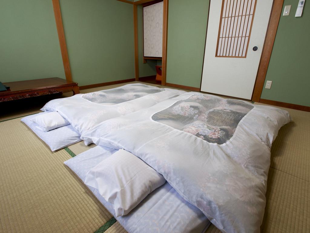 Sazu Onsen Yusho Hotel Kami  Kamer foto
