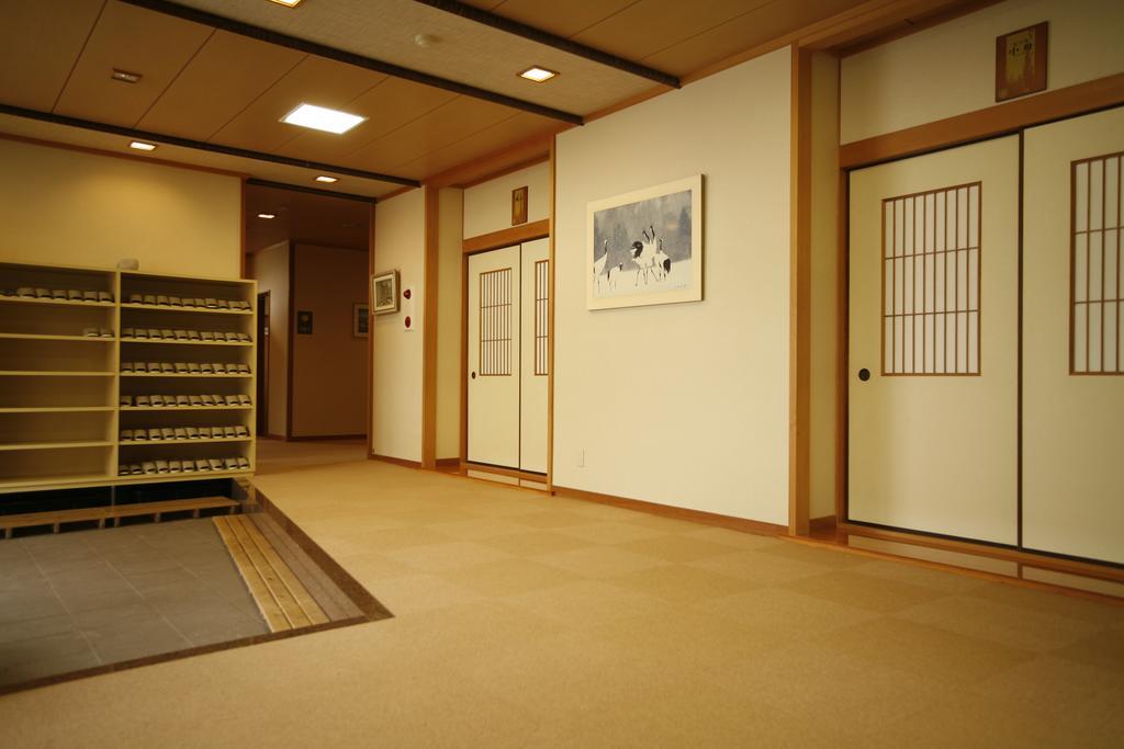Sazu Onsen Yusho Hotel Kami  Buitenkant foto